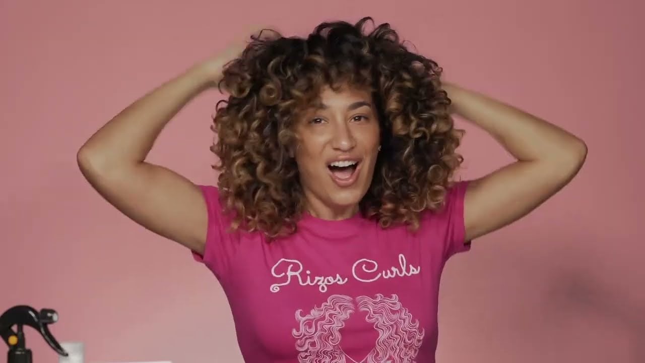 Voluminous curls in 5 steps with Rizos Curls
