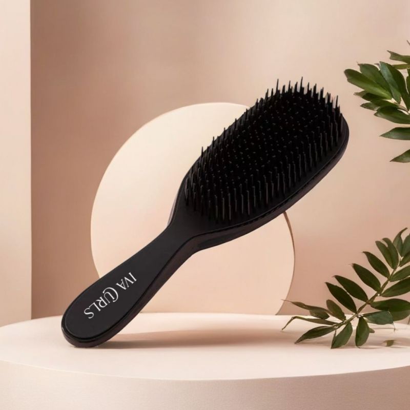 Iva Curls - Detangler Brush Black
